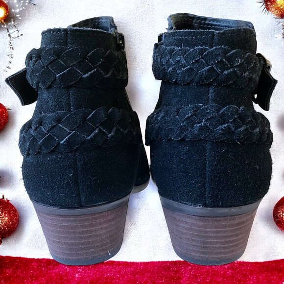 G.H. Bass & Co. Nina Braid Black Suede Ankle Boot Side Zip Bootie  7.5 W - Picture 5 of 14